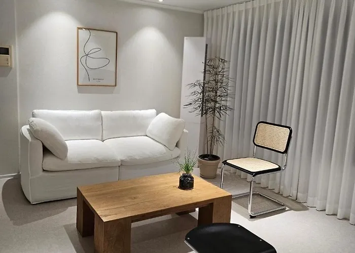 Apartamento Huin 흰 Seul
